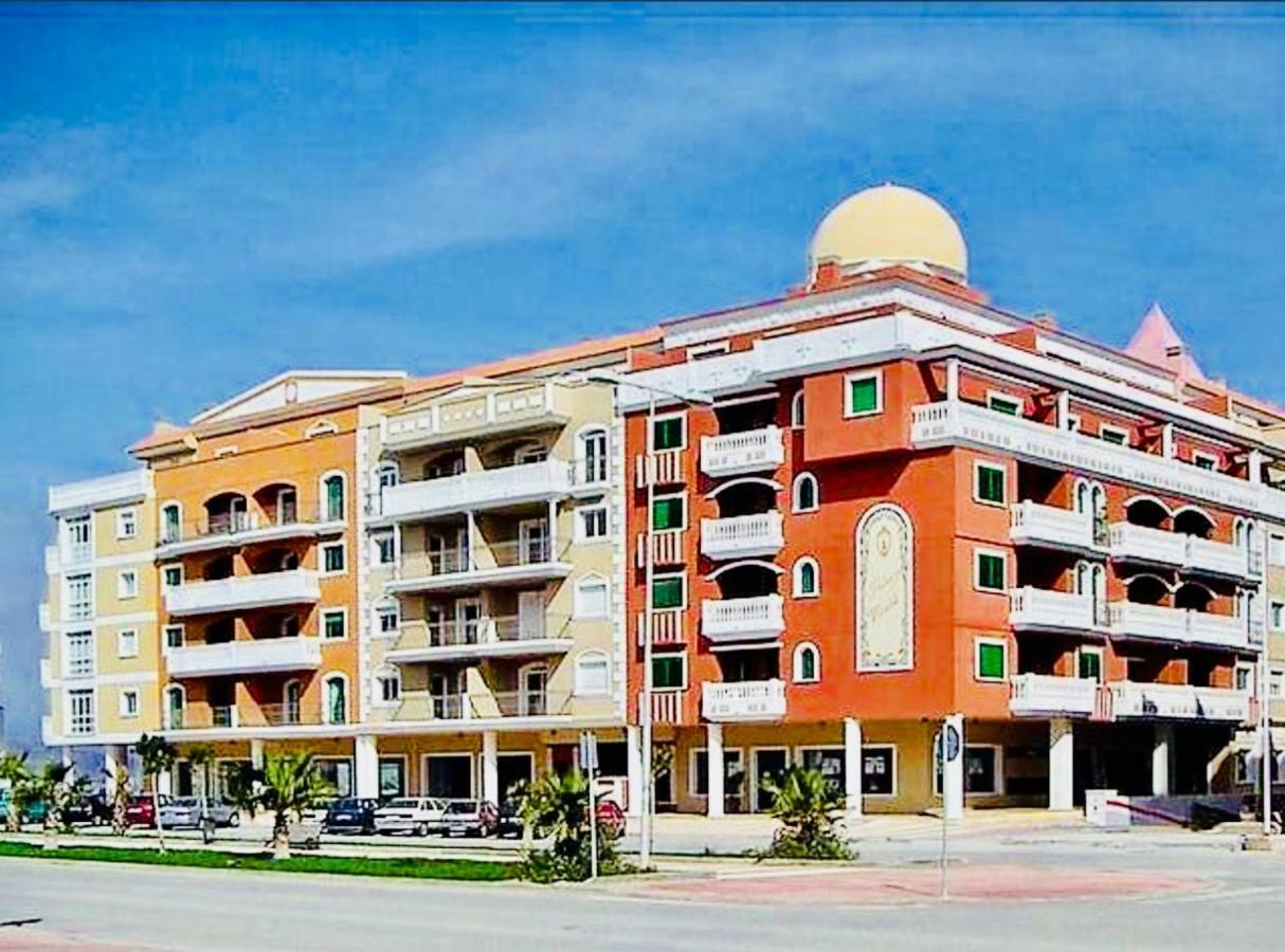 Atico Deluxe: Coastal Oasis with Pool, Gym & Terrace Apartment Roquetas de Mar Exterior photo